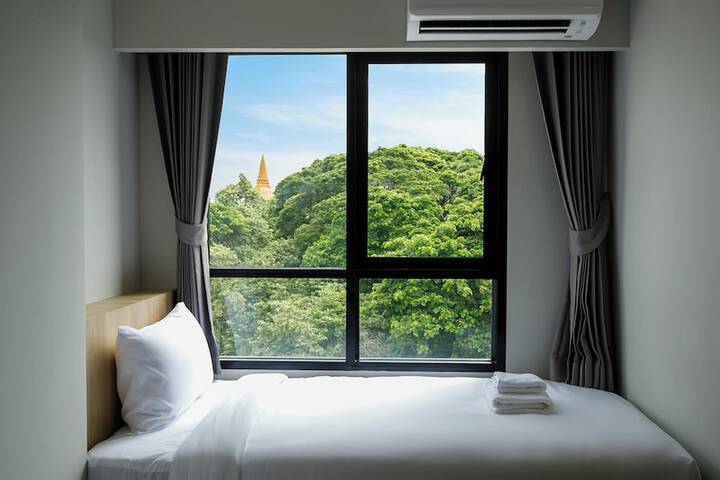 Room 26 of 39