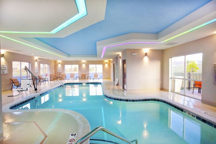 Pool 22 of 45