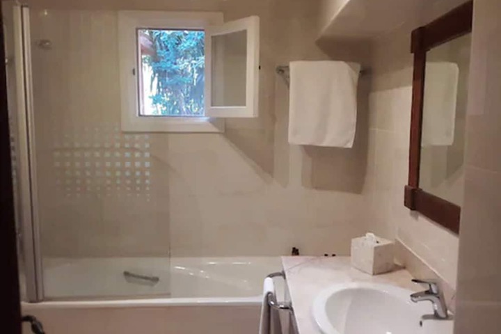 Clean Restrooms