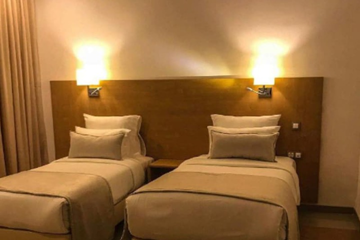 Room 7 of 21