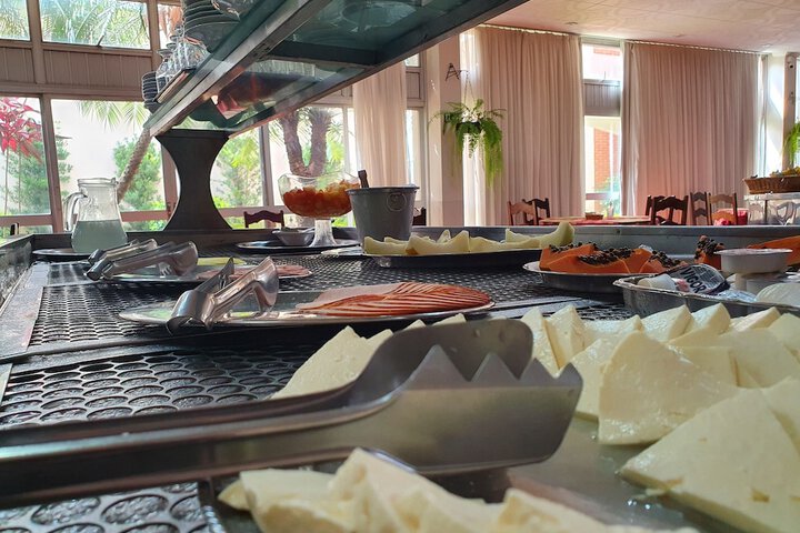 Breakfast/Coffee Service 22 of 33