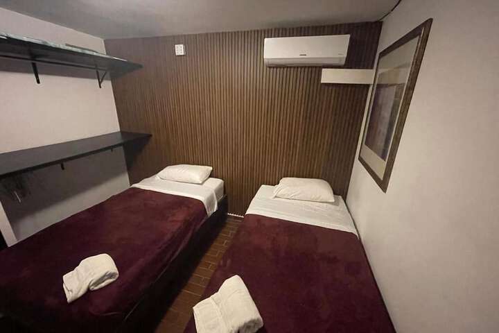 Room 67 of 119