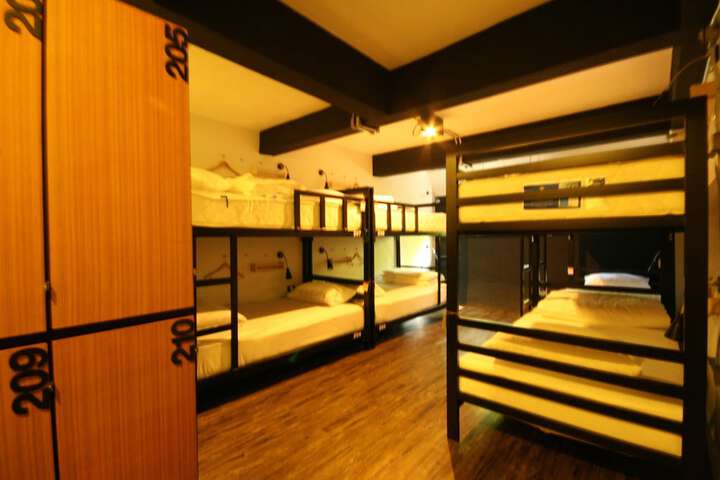 Room 15 of 52