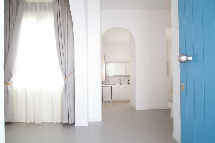 Room 38 of 151