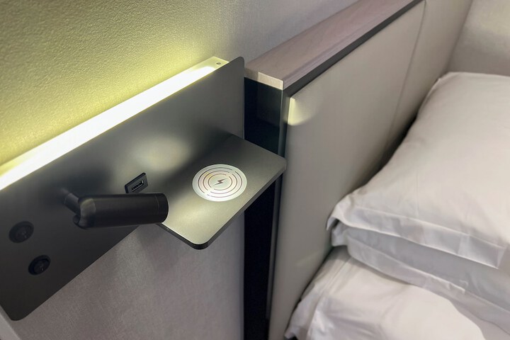 Room 3 of 27