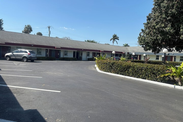 Hotel 16 of 17