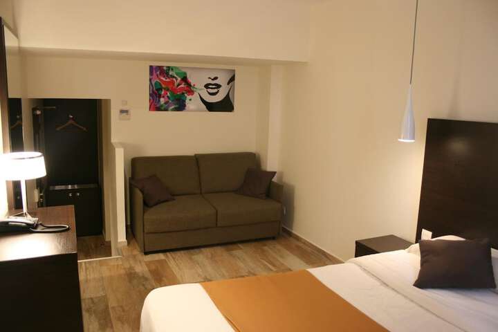 Room 20 of 52
