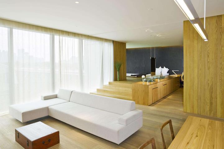 Room 37 of 38