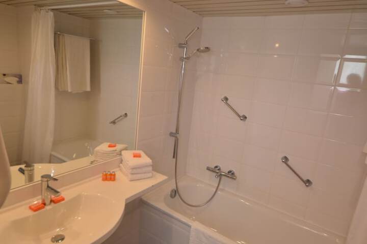 Bath Photo