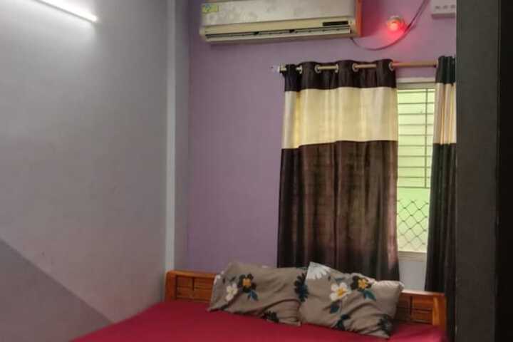 Room 2 of 15