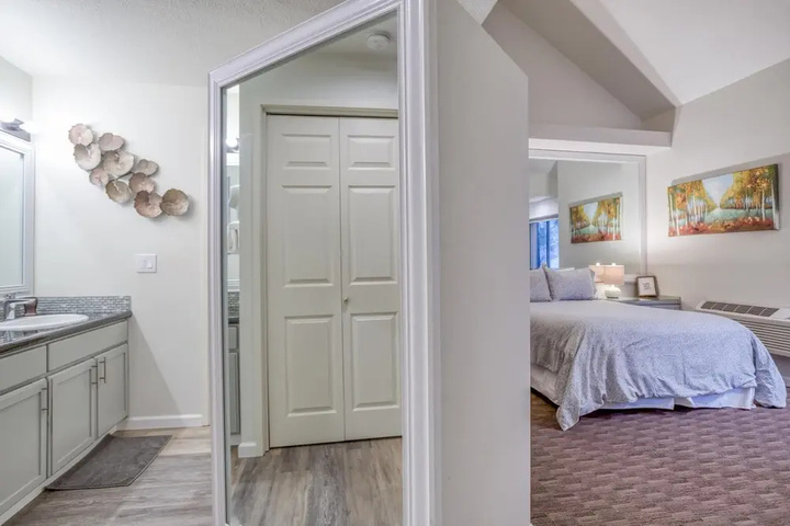 Room 3 of 14