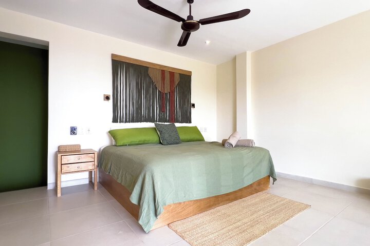 Room 3 of 31