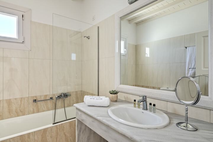 Clean Restrooms