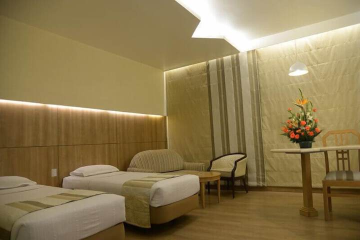 Room 5 of 34