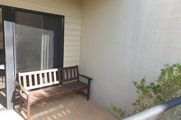 Hotel Exterior 48 of 54