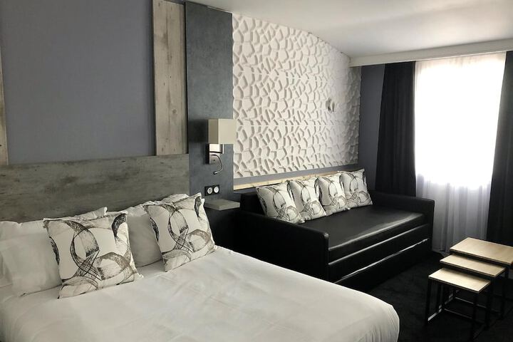 Room 14 of 67