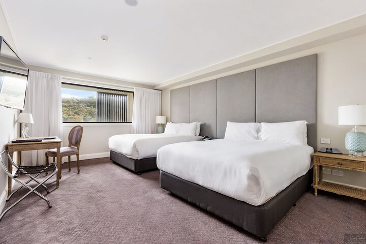 Room 5 of 29