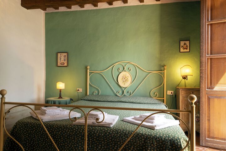Room 5 of 41