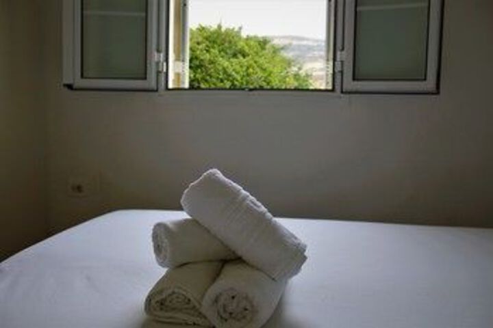 Room 7 of 89