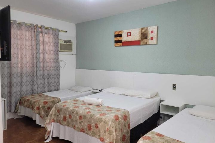 Room 3 of 16