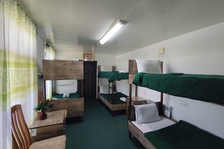 Room 46 of 70