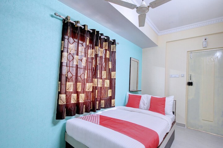 Room 20 of 28