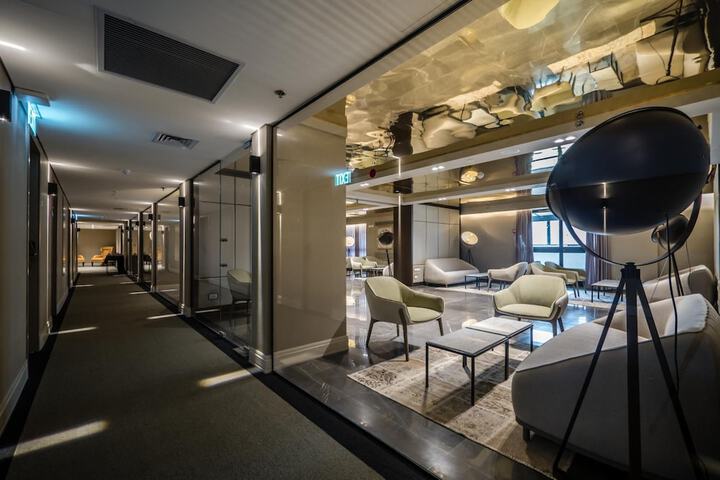 Hotel Lobby