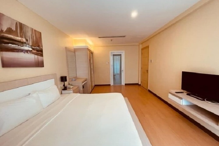 Room 30 of 56