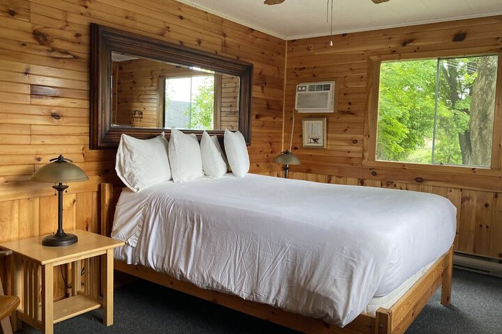 Room 2 of 17