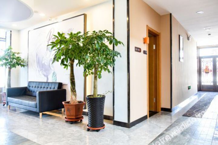 Hotel Interior 12 of 22