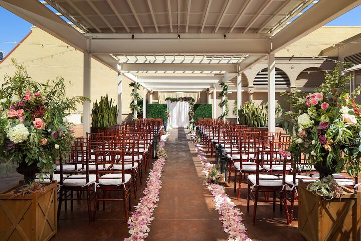 Banquet hall
