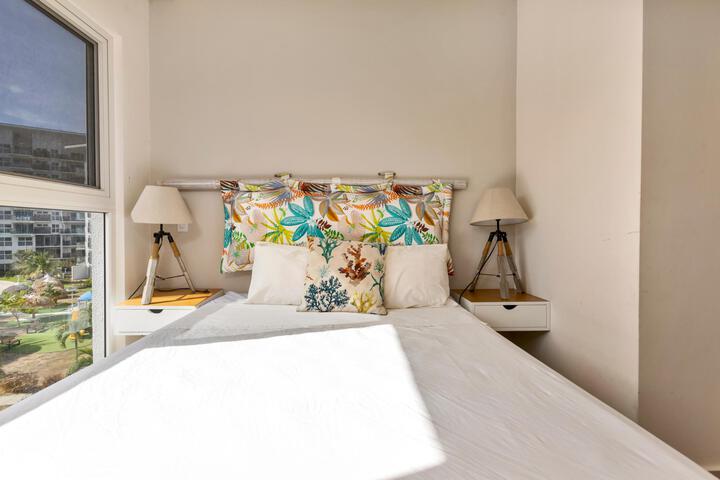 Room 15 of 51