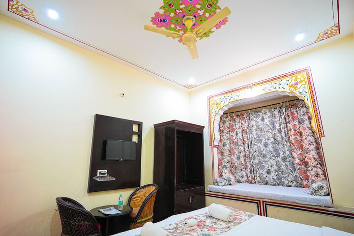 Room 59 of 105