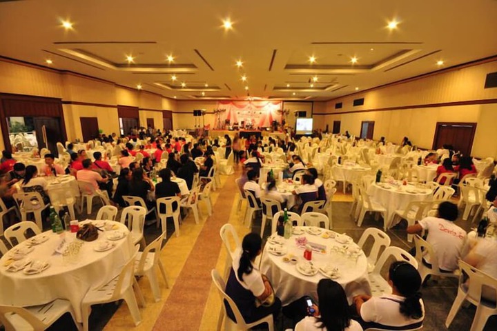 Ballroom/Hall 45 of 59