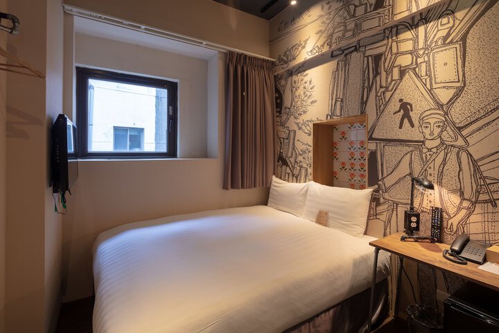 Room 50 of 108