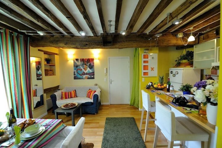 Room 455 of 648