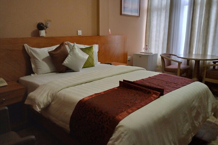 Room 17 of 64