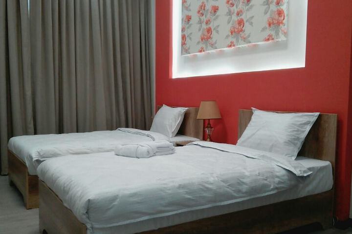 Room 7 of 54