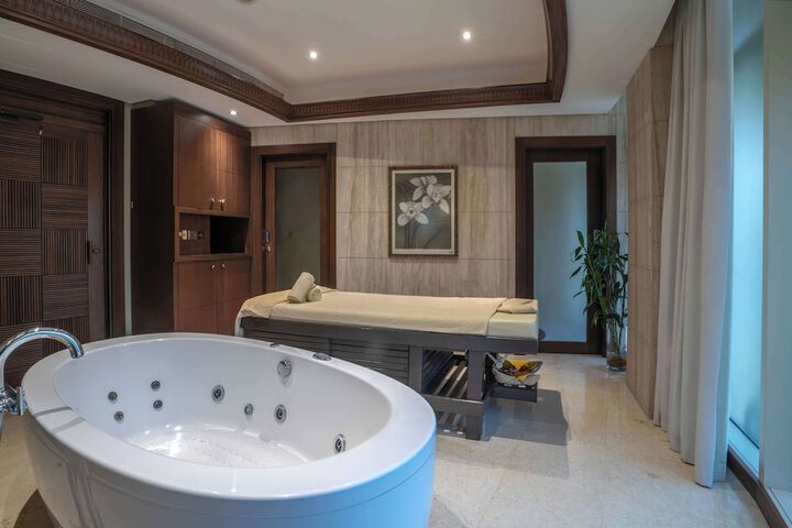 Spa 163 of 269