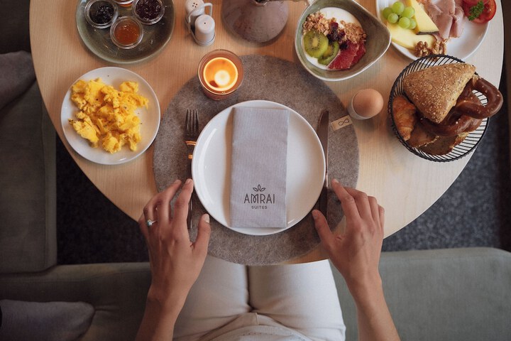Breakfast/Coffee Service 144 of 162