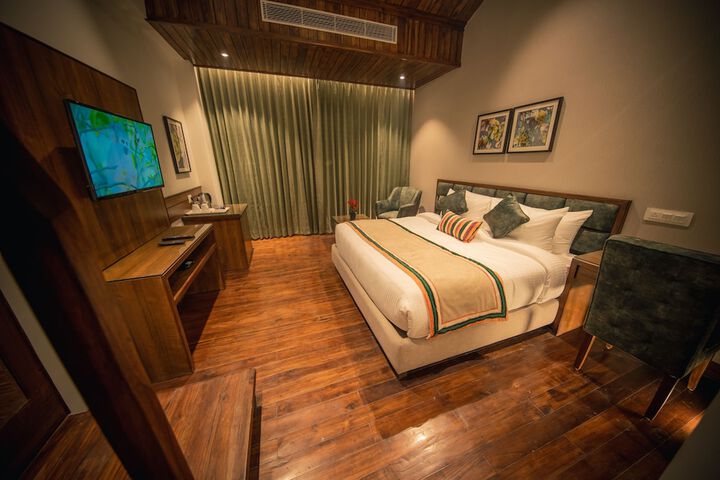Room 15 of 87