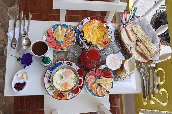 Breakfast/Coffee Service 22 of 23