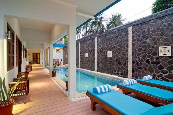 Pools & Facilities