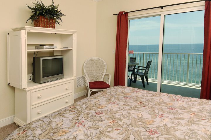 Room 5 of 45