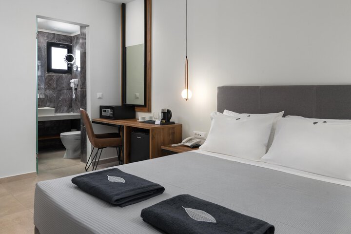 Room 5 of 39