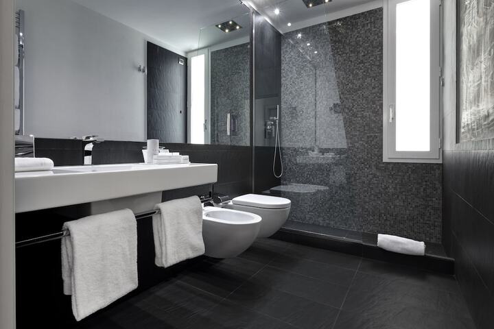 Bath Interior