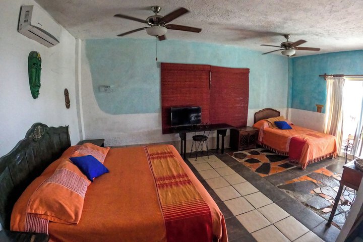 Room 9 of 89