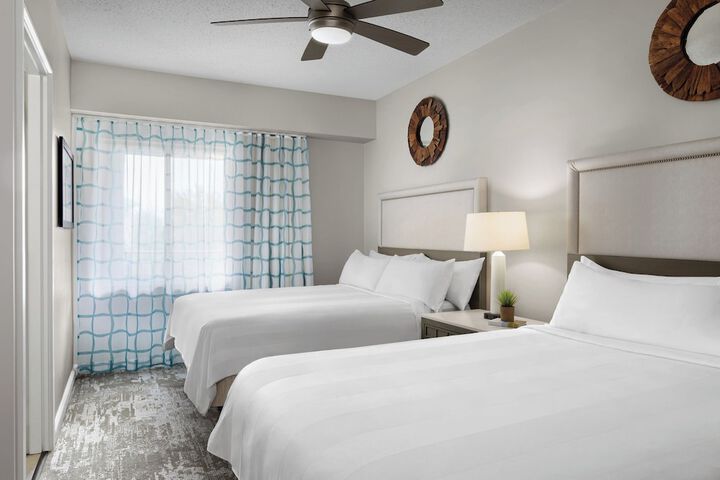 Room 4 of 44