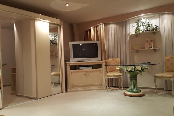 Room 29 of 107