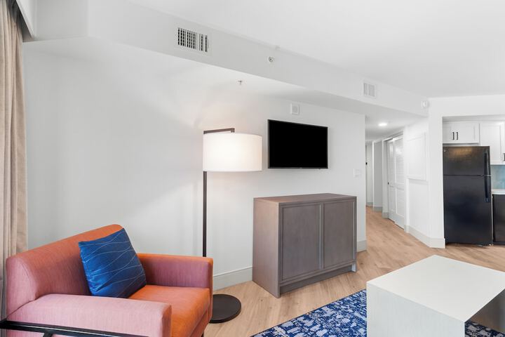 Room 123 of 218